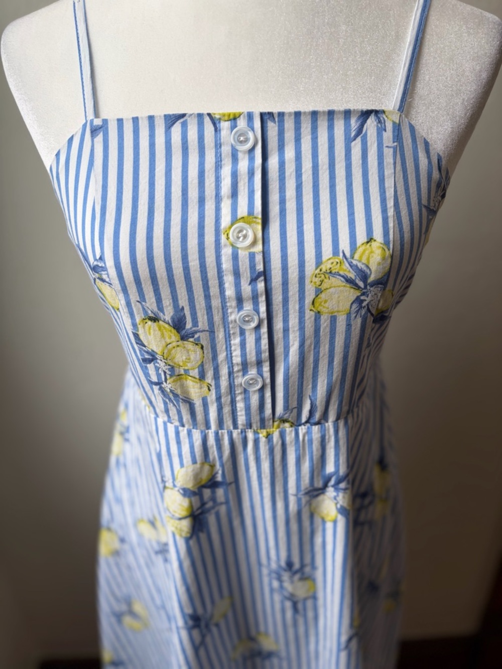Open Style Clo Lemon Stripe Sundress Blue White Smocked Back A-Line Medium - Picture 3 of 8